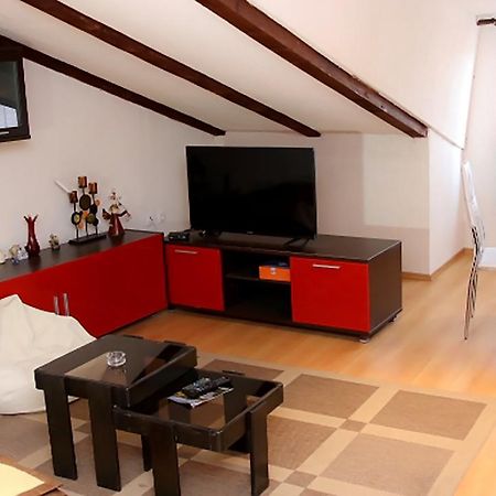 Apartment Ajdukovic 2 Vodice Bagian luar foto