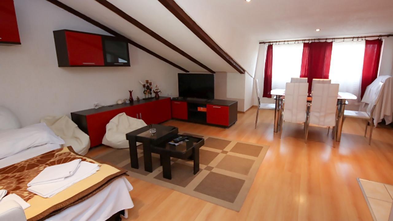 Apartment Ajdukovic 2 Vodice Bagian luar foto